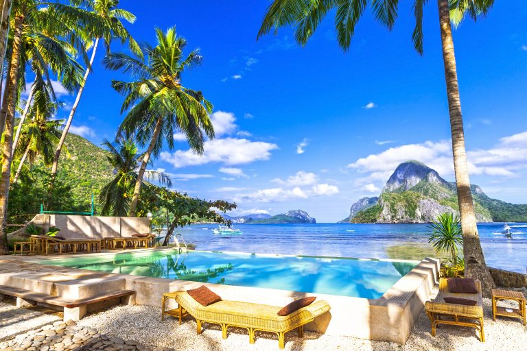 Top 10 Luxury Resorts in the Philippines (2025) – Favored by Foreign Visitors