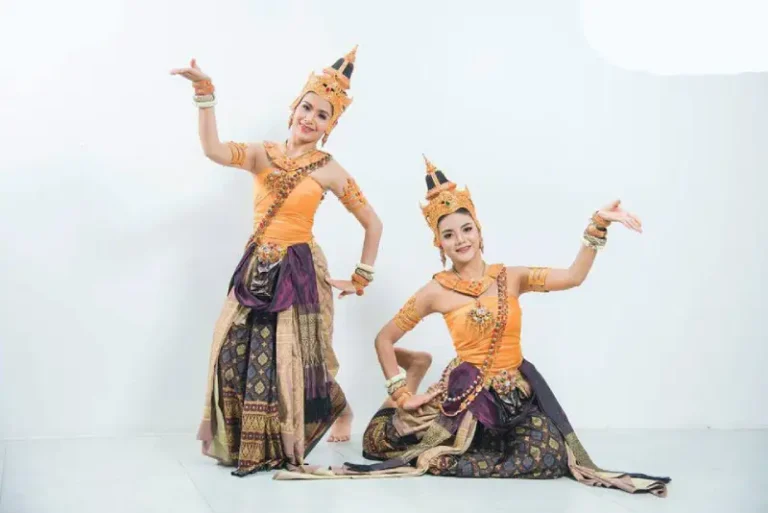 Travel Tips Thailand Thai Women