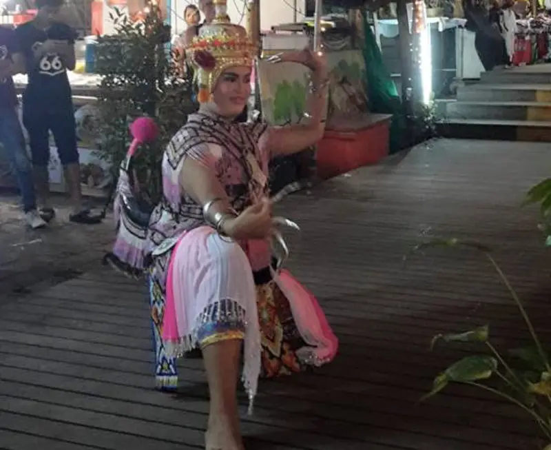 Chaweng Night Market Thai traditional dance