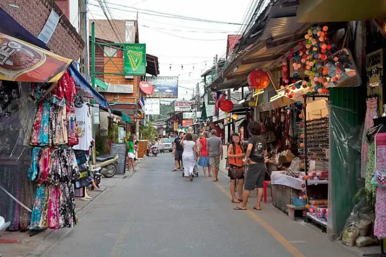 Travel Tips Thailand Fisherman's Village Night Market