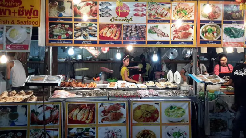Chaweng Night Market Unique Culinary Offerings